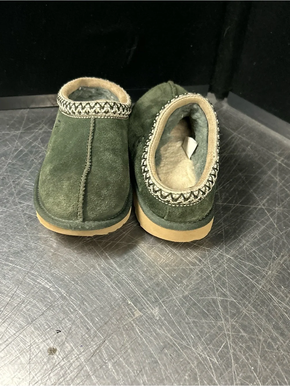 Ugg Sandals Size 2 Girl